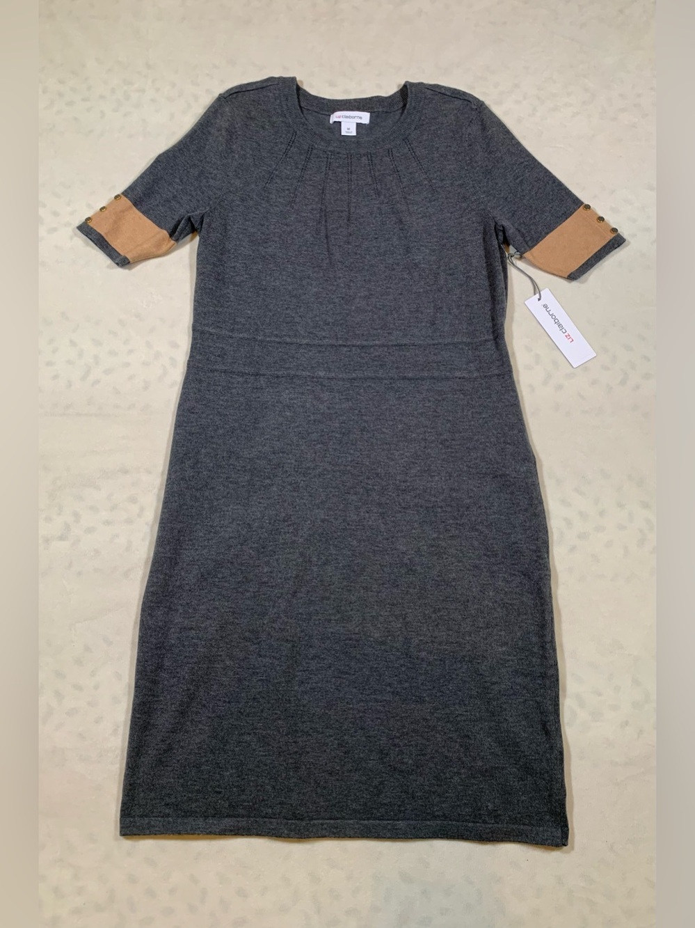 Liz Claiborne Sweater Dress Sz M Short Sleeve Form Fitting NWT